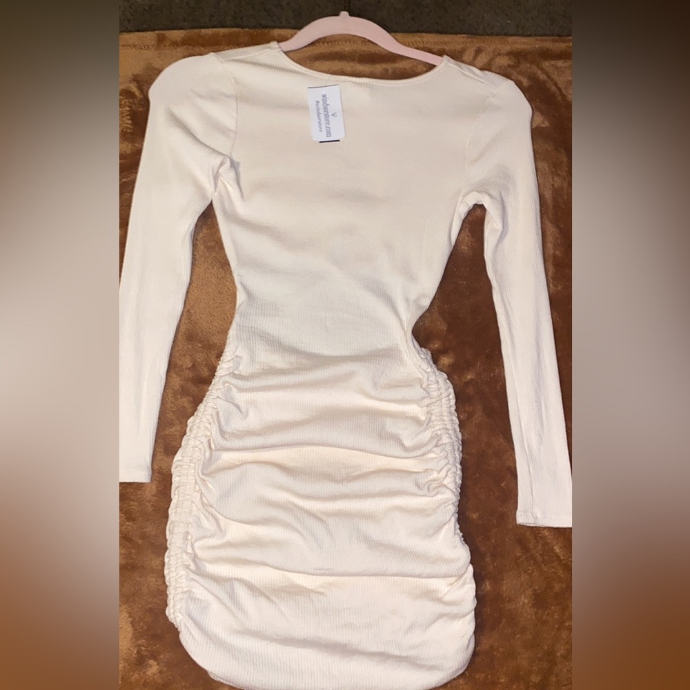 NEW DRESS !!! - Picture 1 of 2